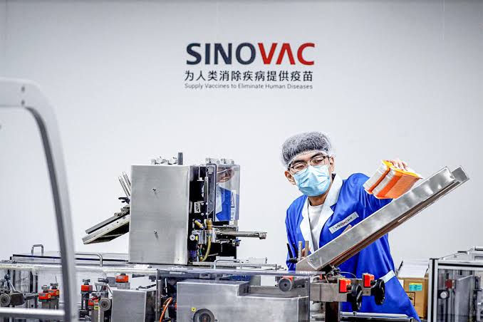 Leia mais sobre o artigo A Verdade veio á tona: Empresa de vacina SINOVAC, subornou autoridades chinesas para aprovar vacinas