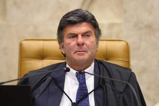 Leia mais sobre o artigo Ministros do STF recusam férias e tiram “poder” de FUX no recesso