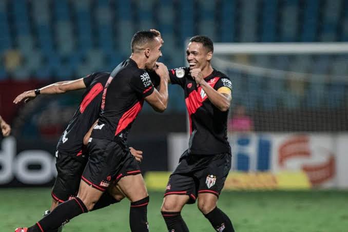 Leia mais sobre o artigo Descendo a ladeira ! Bahia perde mais uma, dessa vez de virada para o Atlético-GO