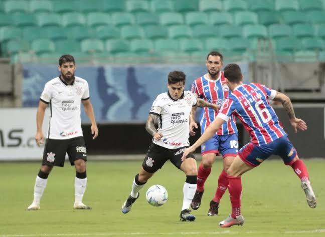 Leia mais sobre o artigo Bahia leva goleada e se afunda ainda mais na zona de rebaixamento