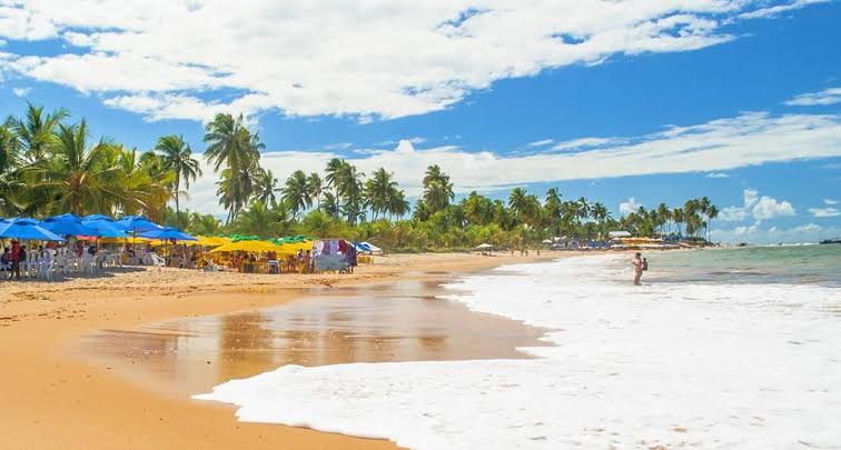 Leia mais sobre o artigo Surto de virose em Guarajuba e Praia do Forte