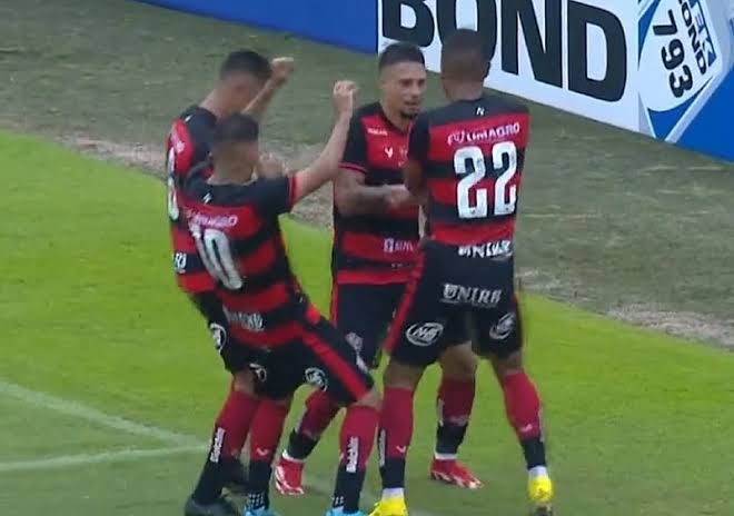 Leia mais sobre o artigo Vitória broca o Figueirense e se aproxima do acesso